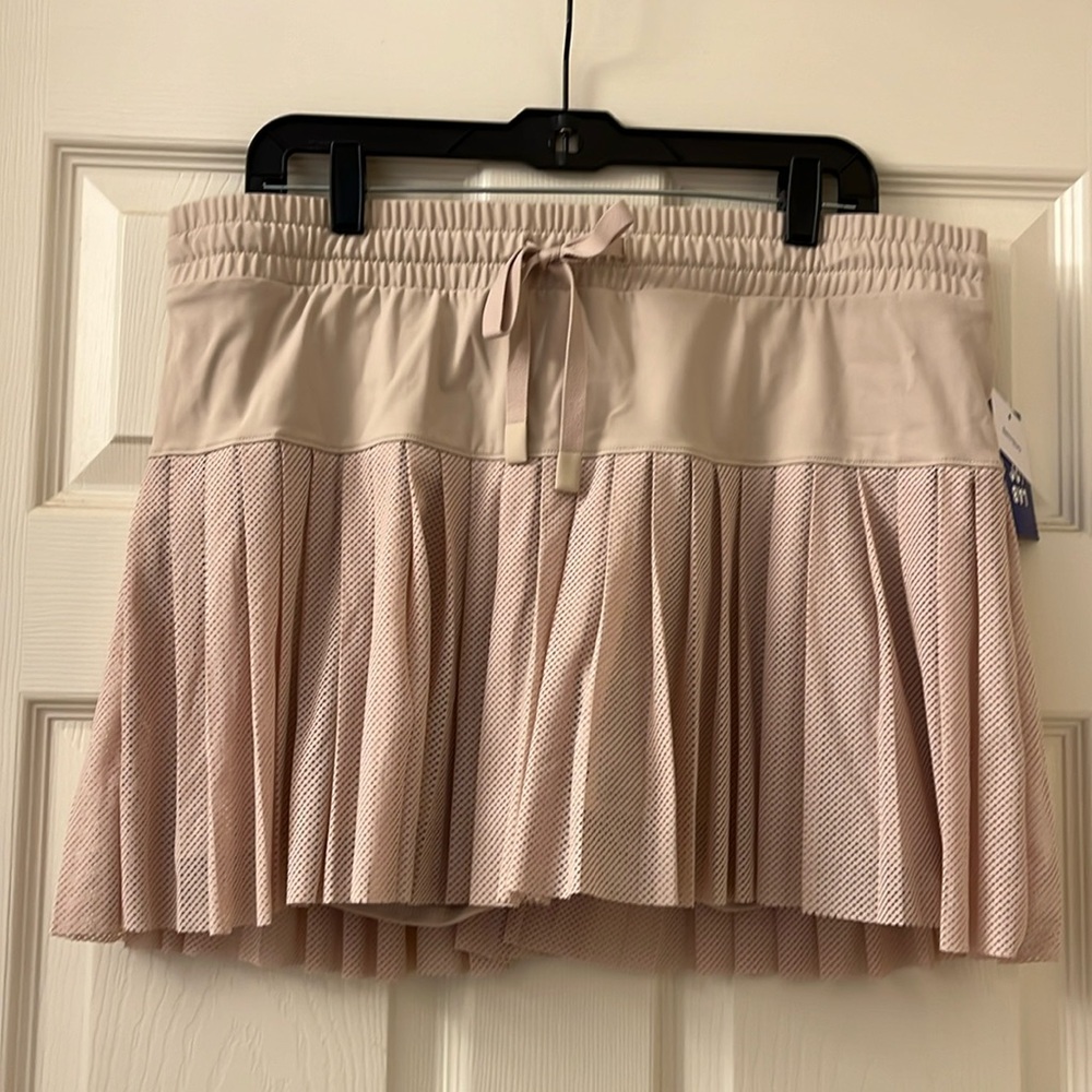 NWT JOYLAB Pleated Skort